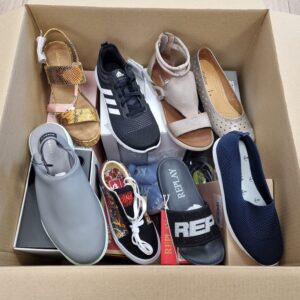 Buty Outlet – zestaw SHS20, 10 par