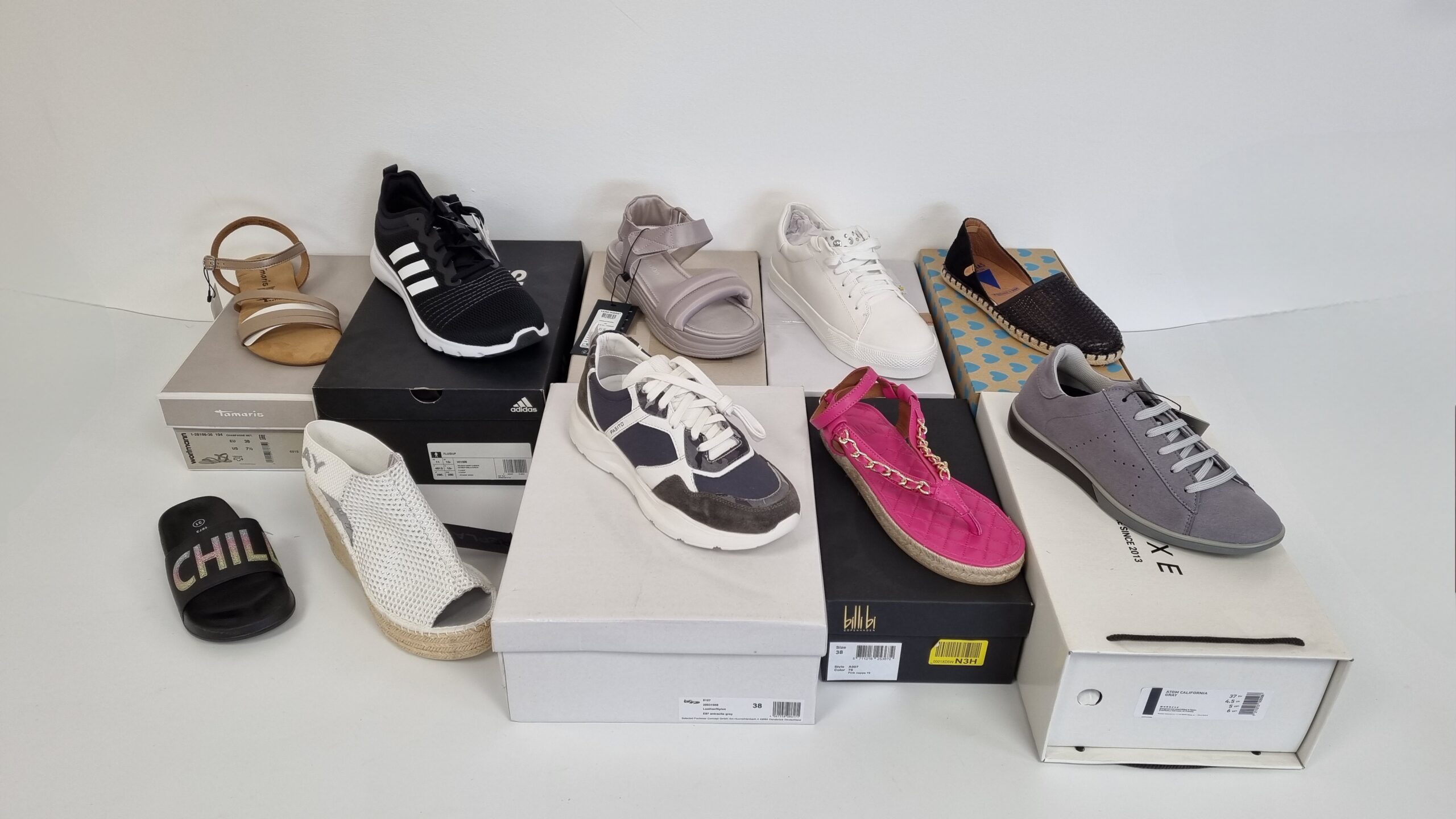 Buty Outlet – zestaw SHS40, 10 par