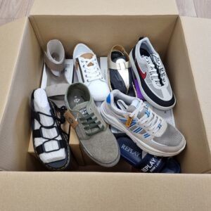 Buty Outlet – zestaw SHS51, 10 par