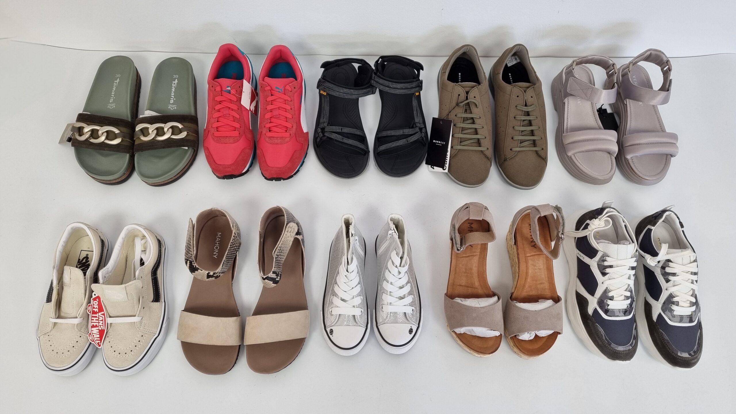 Buty Outlet – zestaw SHS58, 10 par